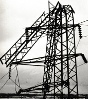 Z historie 1974: Když námraza elektrické sloupy lámala